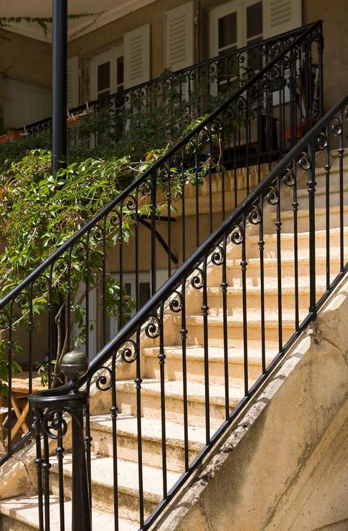 Le Montellier Bed & Breakfast Blace Luaran gambar